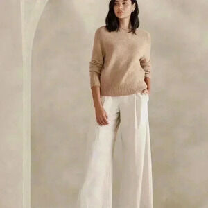 Banana Republic Factory Essential Pullover in Black (SZ XL)